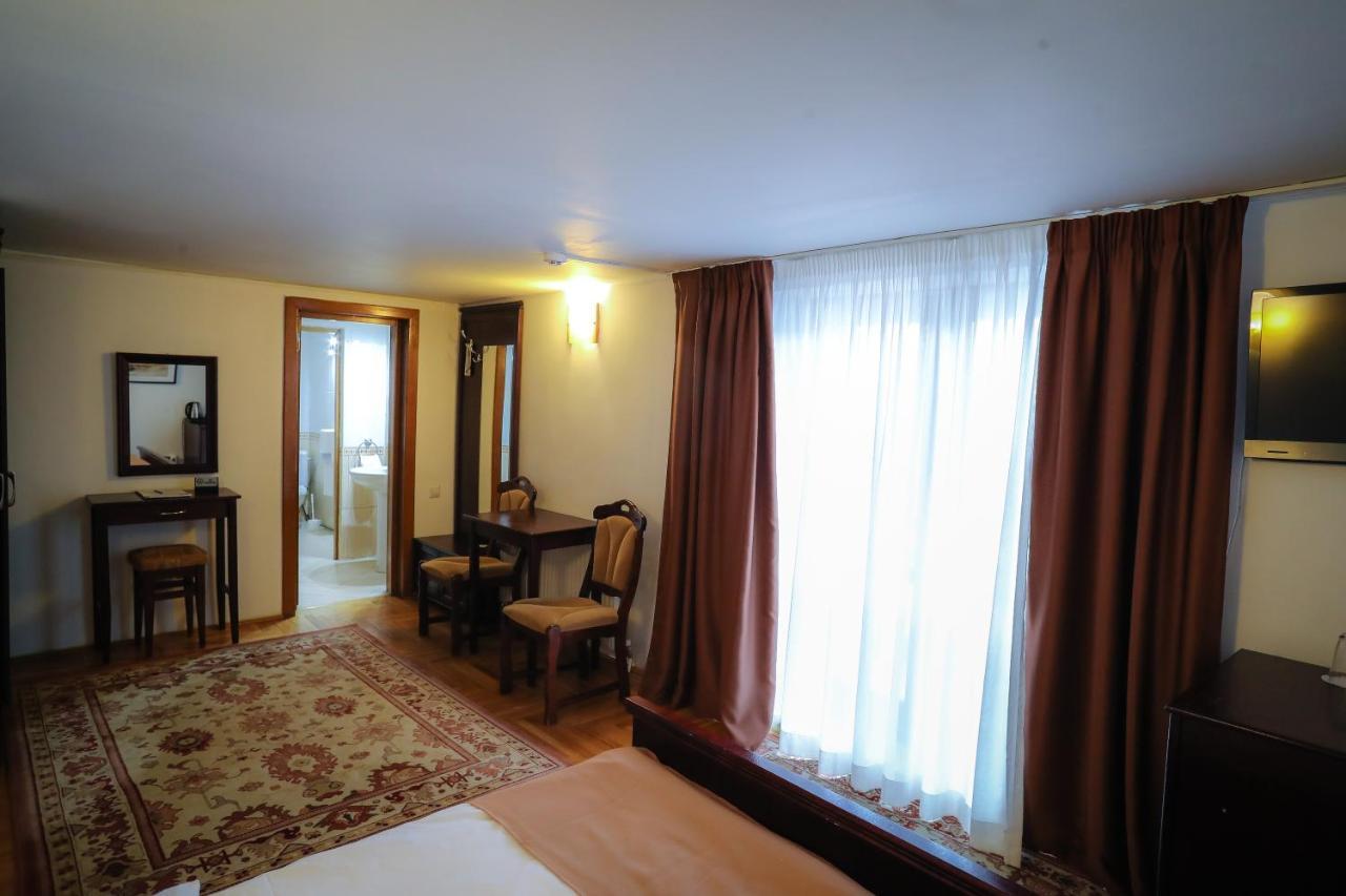 Royal Boutique Hotel Poiana Brașov Exterior foto