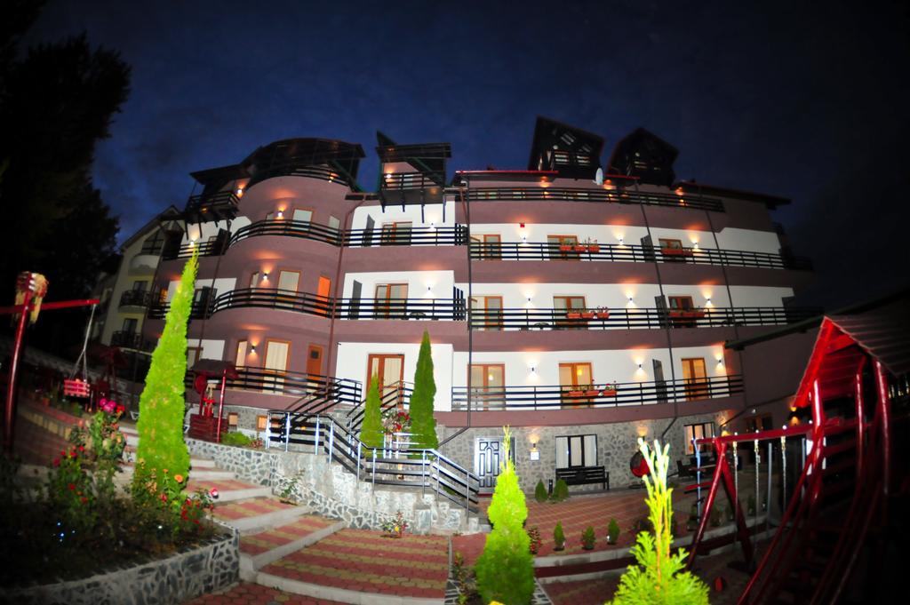 Royal Boutique Hotel Poiana Brașov Exterior foto