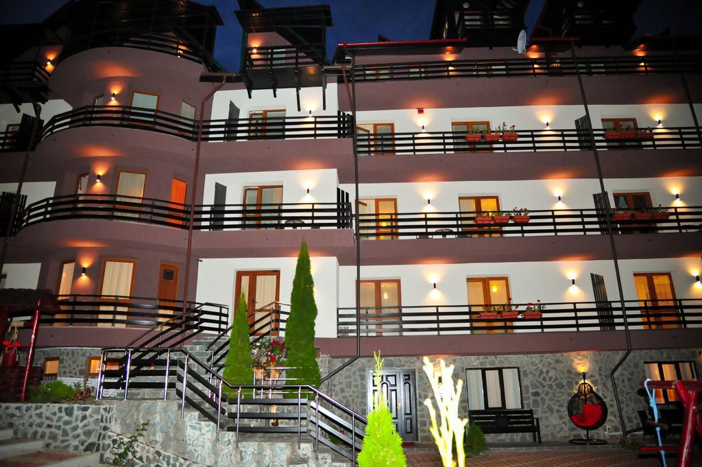 Royal Boutique Hotel Poiana Brașov Exterior foto